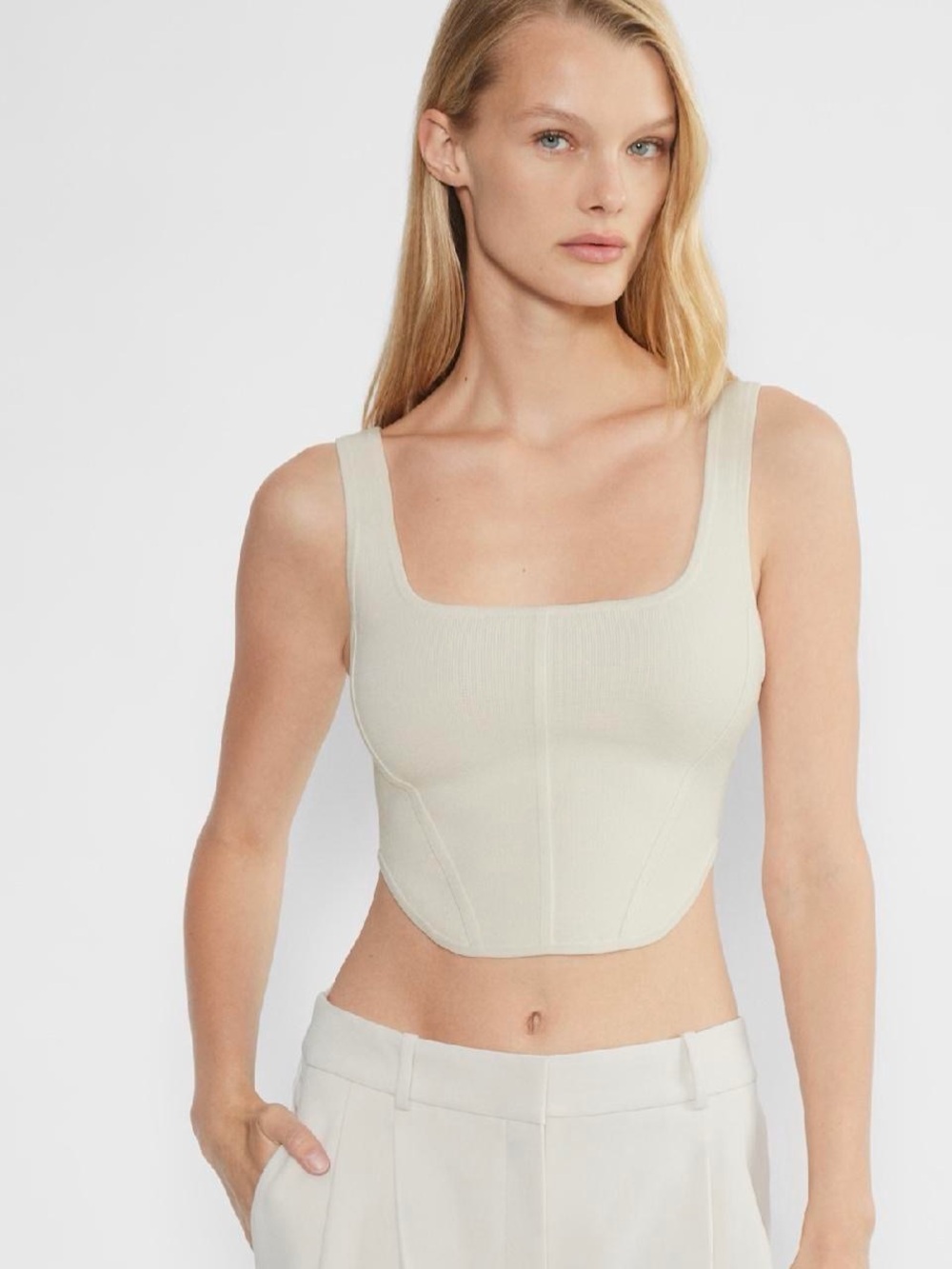 Aritzia Square Neck Cropped Tank Top in Light Cream